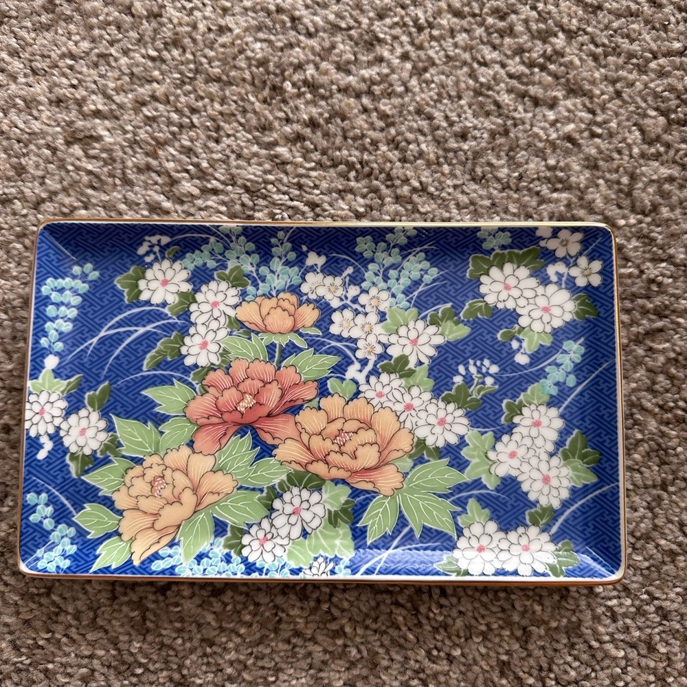 Vintage Echo Takahashi Hand Decorated Blue Floral Japan trinkets tray